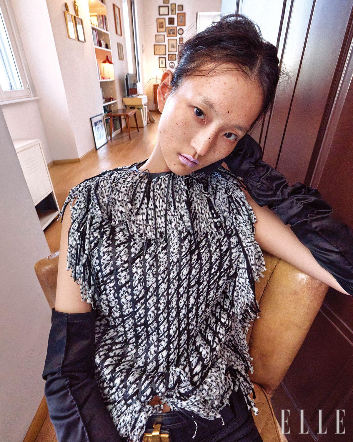 이미지 캡션 영역