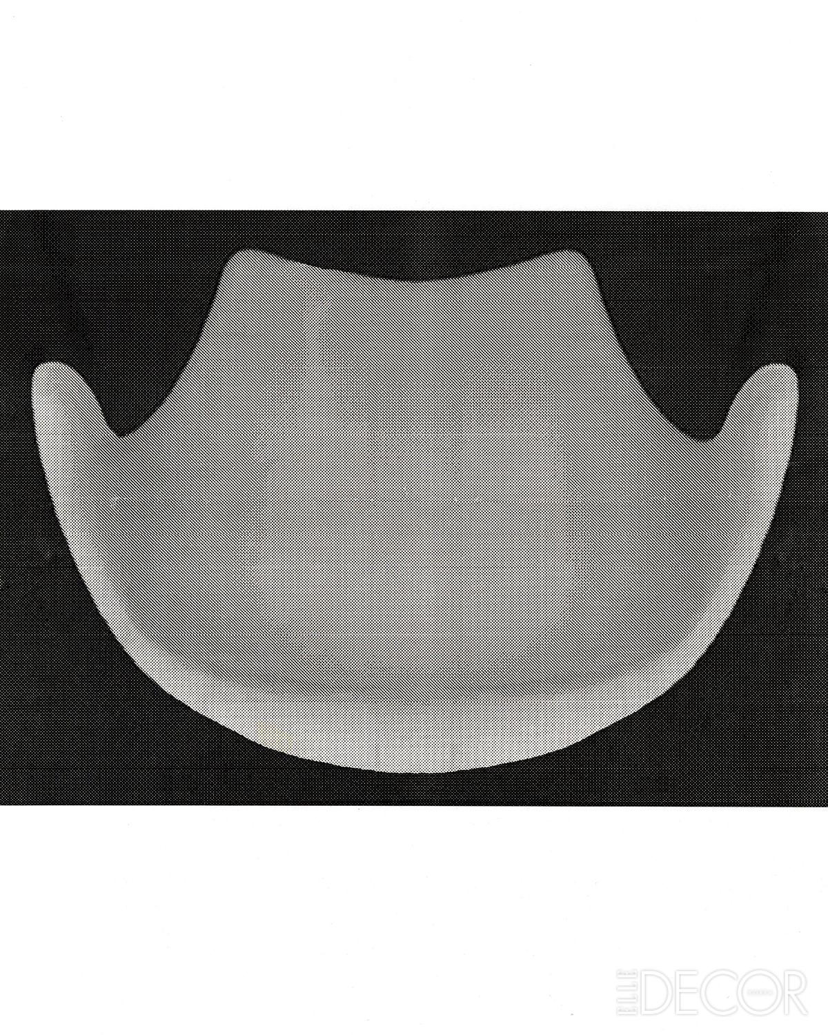 고정형, 회전형, 흔들형 등 다양한 베이스를 선택할 수 있어 호텔이나 회의실에서 쓰기 좋은 의자. 