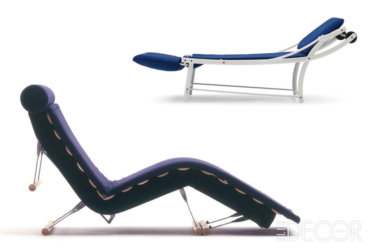 (위) 손쉽게 접어 의자로도 활용할 수 있도록 디자인한 1994년 작, 이동식 데이베드 ‘오스텐다(Ostenda)’. (아래) 샤를로트 페리앙의 ‘셰즈 라운지체어’에서 영감을 받아 1997년 캄페지(Campeggi)와 함께 간이 침대로 펼쳐 사용할 수 있도록 재해석한 ‘샤를로트(Charlotte)’. 