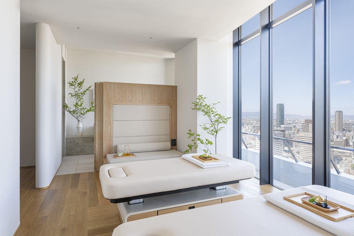 일본 전통 기술과 재료를 접목한 더 스파.