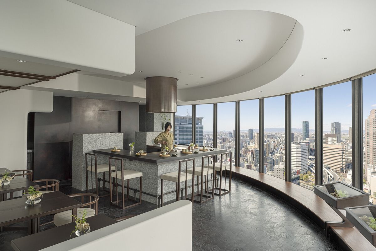 일본식 전통차와 조식을 맛볼 수 있는 사보 라운지.