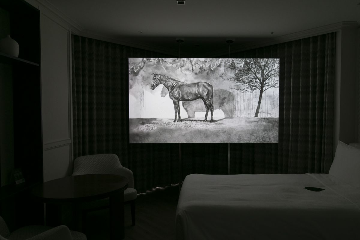 갤러리아 컨티뉴아 갤러리의 '한스 옵 드 빅' 작가의 룸. 