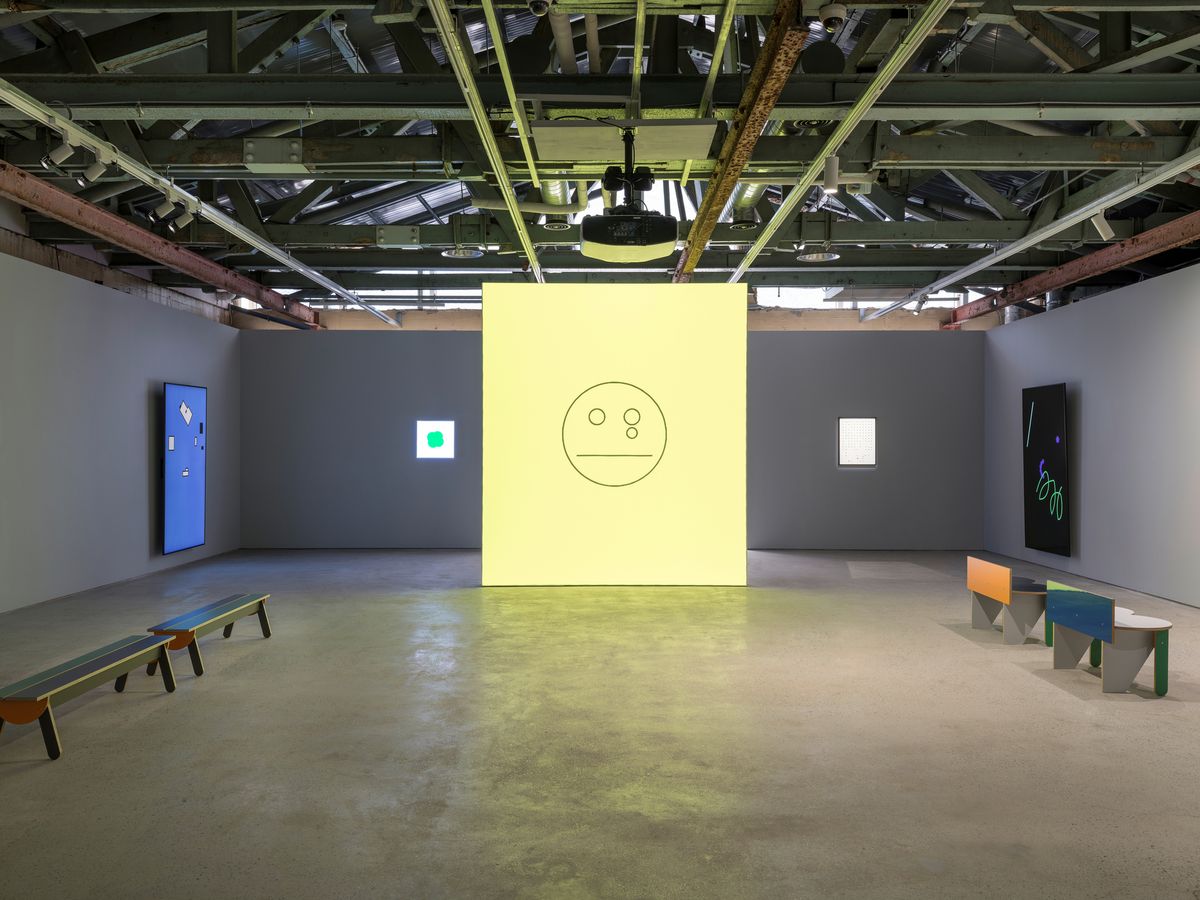 국제갤러리 부산. 홍승혜 개인전 <이동 중(On the Move)> 설치전경.