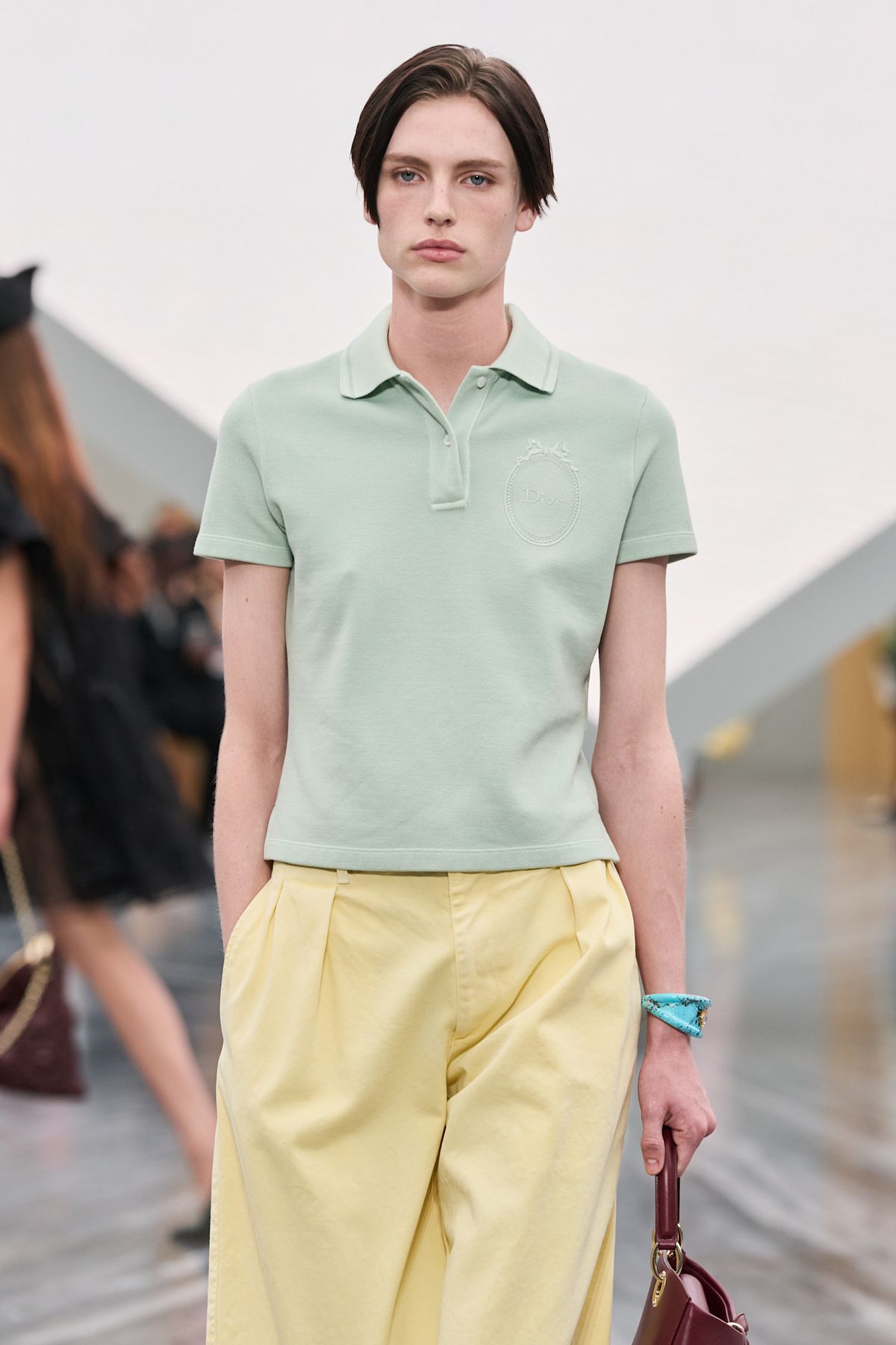 DIOR