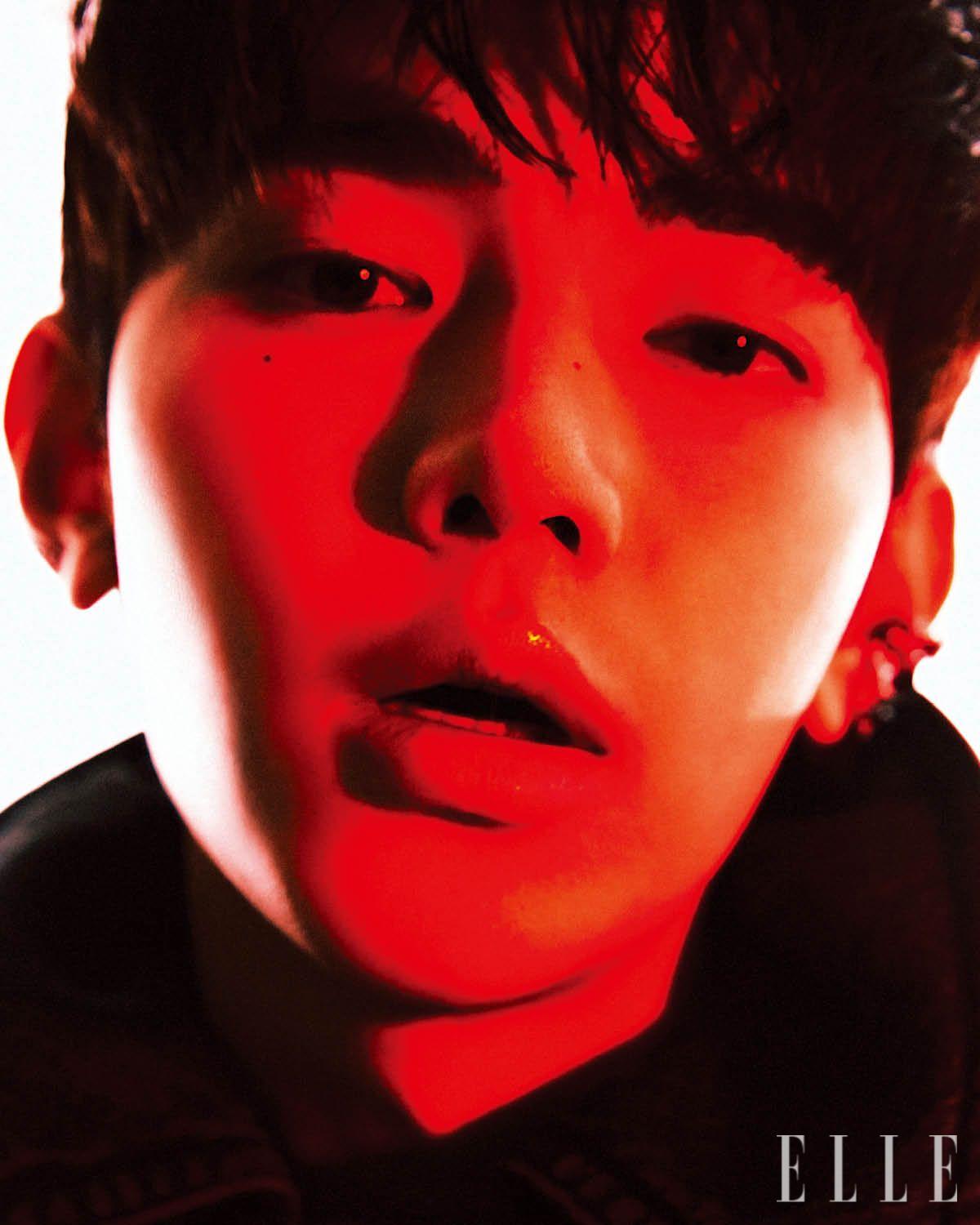 재킷은 Juun. J.