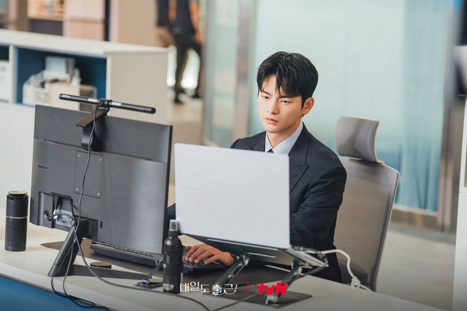 <내일도 출근!> 스틸컷 