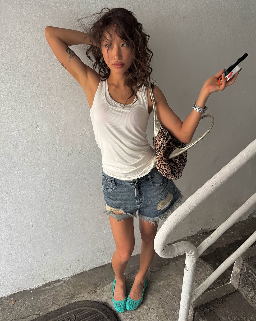 @dahyeshka