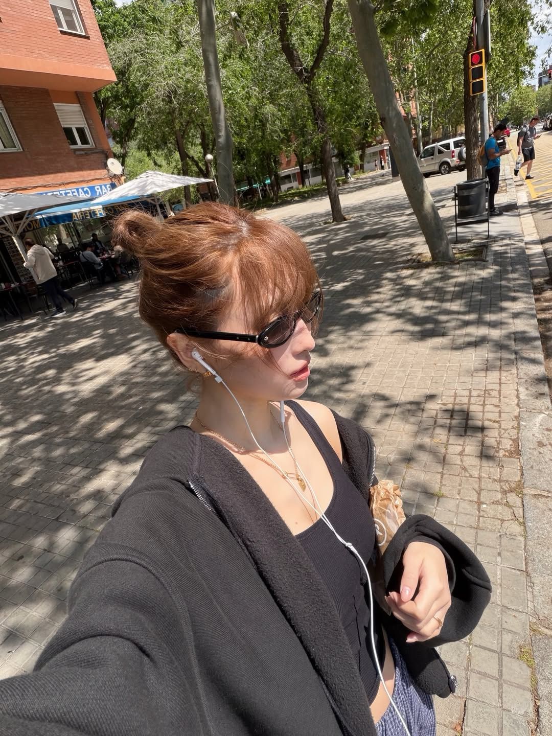 @momo