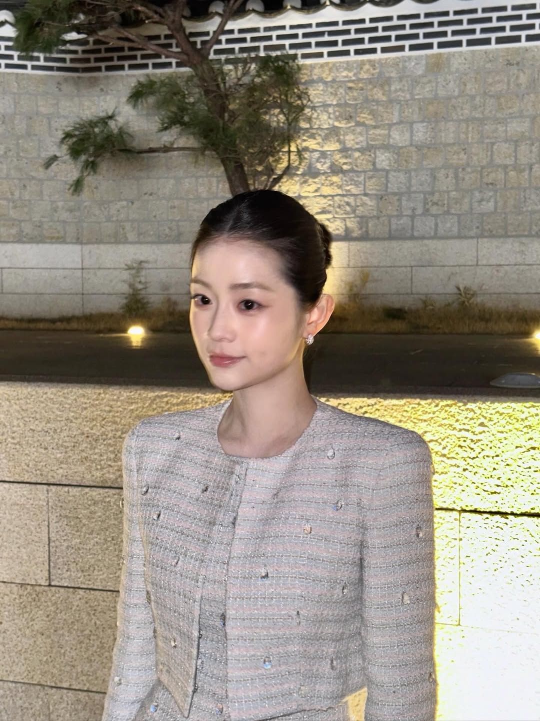 <멋진 신세계> 비하인드컷 공개한 채서안 