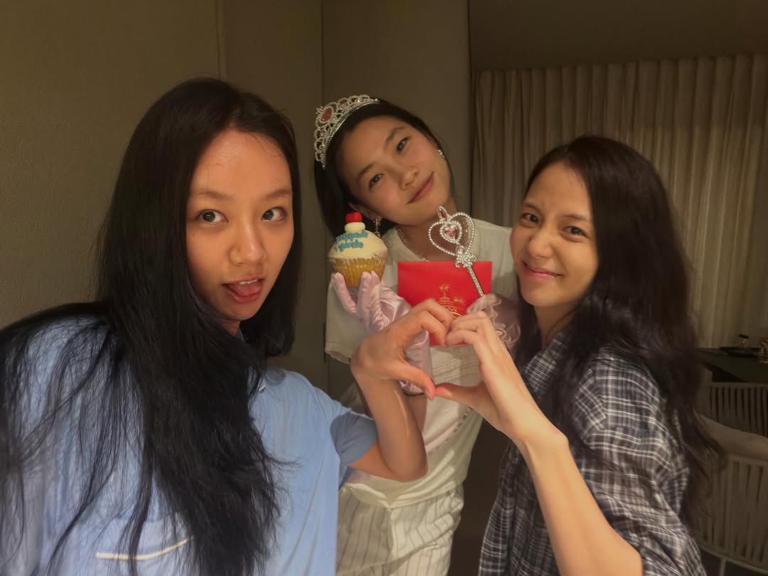 혜리와 정호연, 블랙핑크 지수 