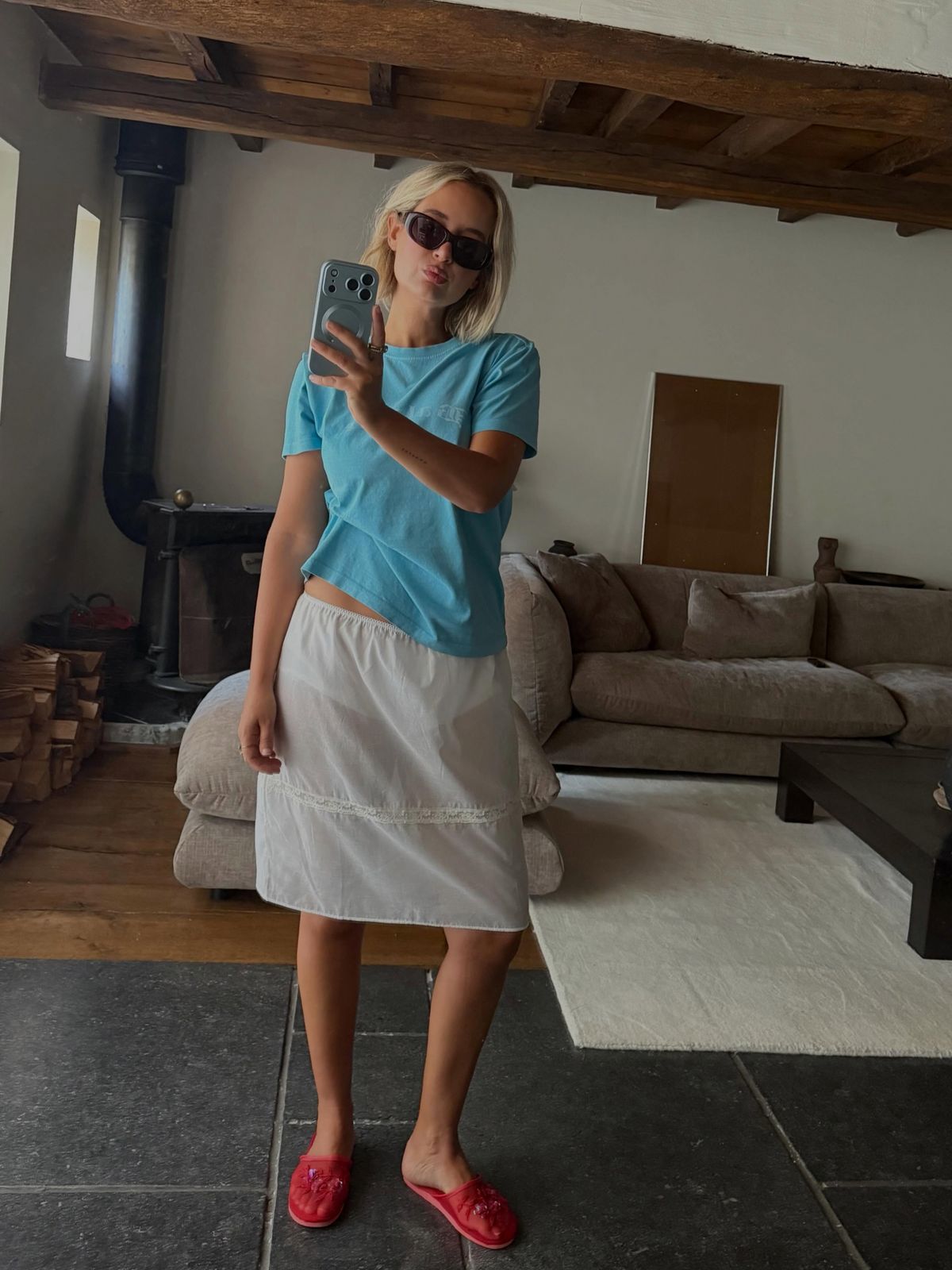 @sachaelisabeth_