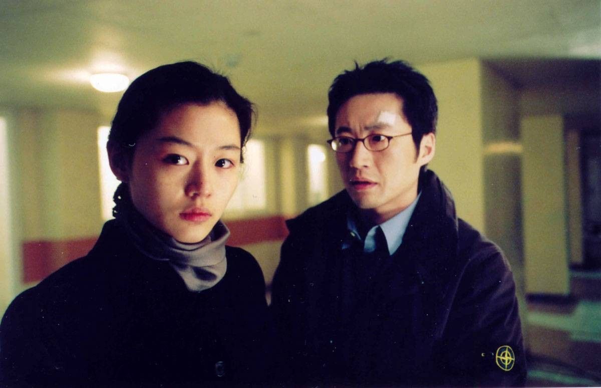 영화 <4인용 식탁>