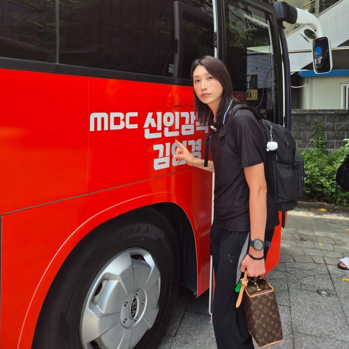MBC <신인감독 김연경> 이끄는 김연경 