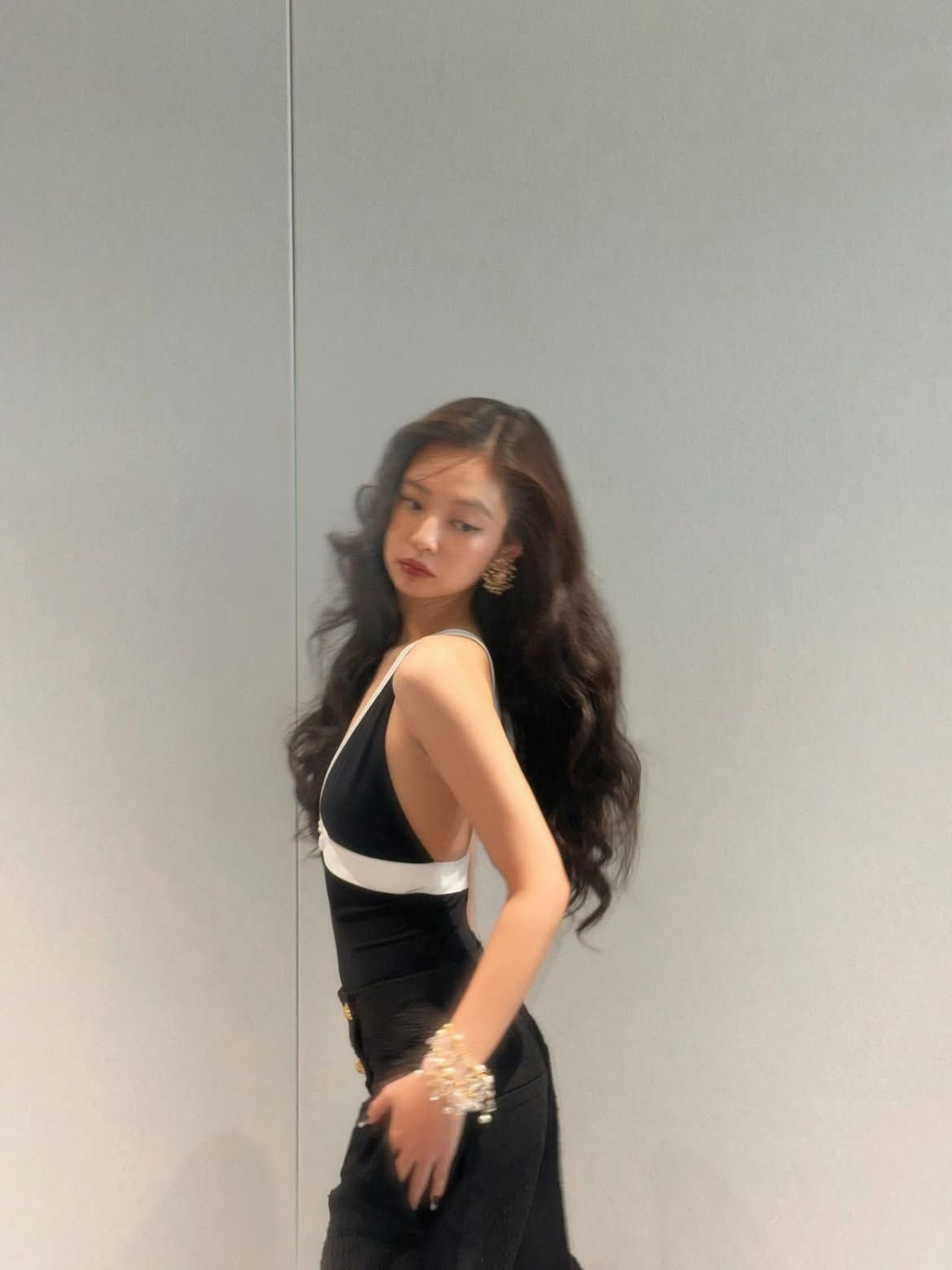 @jennierubyjane