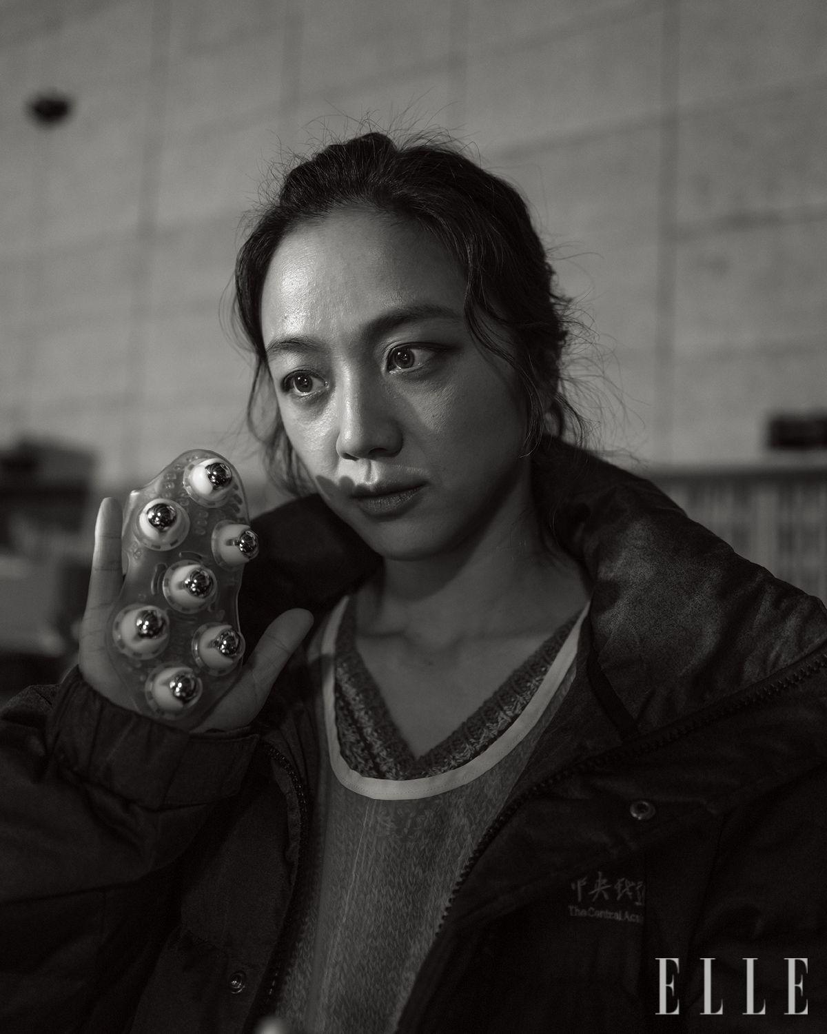 Decision to Leave, Tang Wei and Massager, Dec 2020, Busan, Korea