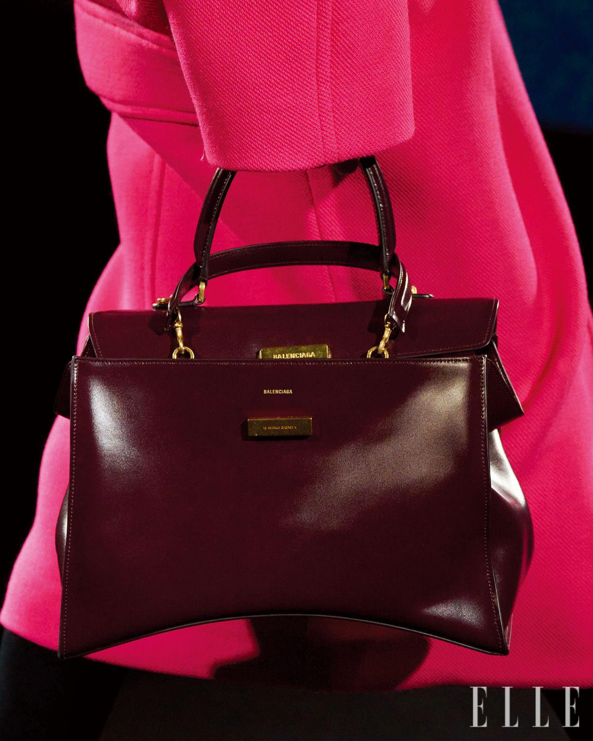BALENCIAGA