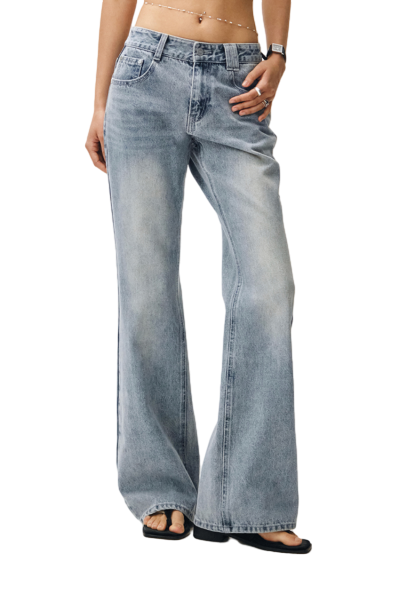 Signature Low Rise Semi Flared Jeans