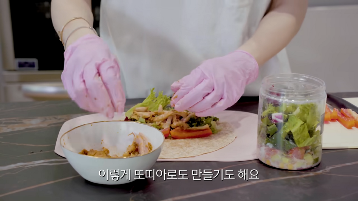 또띠아로 샌드위치 만든 차예련 