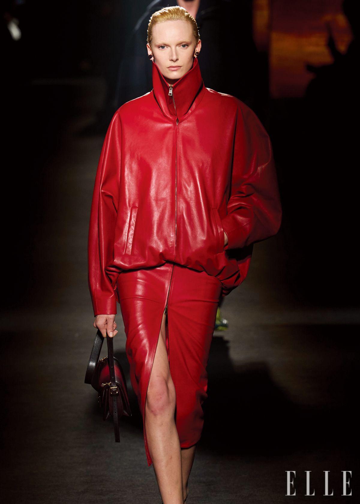 BALENCIAGA