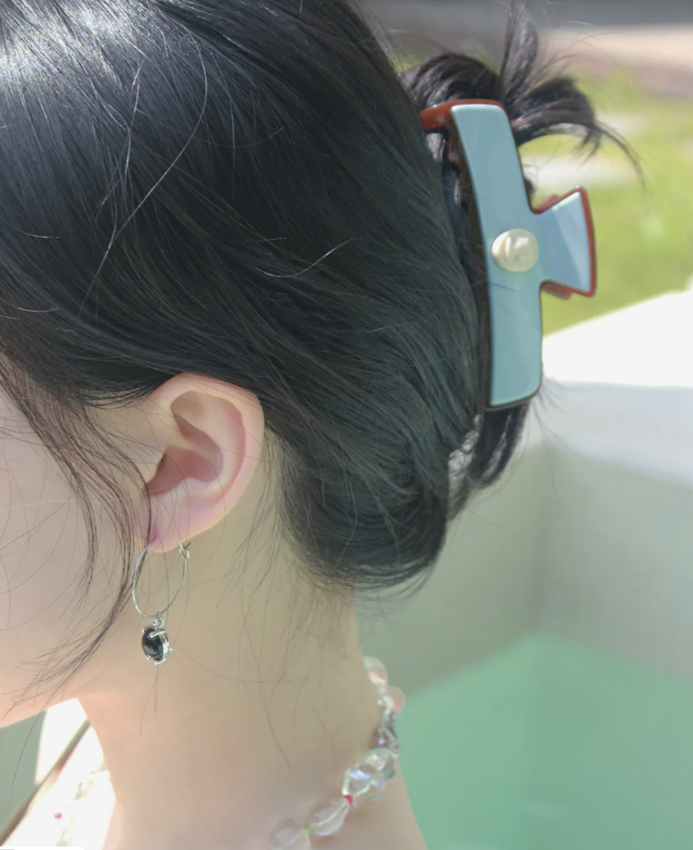 Cabinet hair claw, SUMMER, 4만 원대