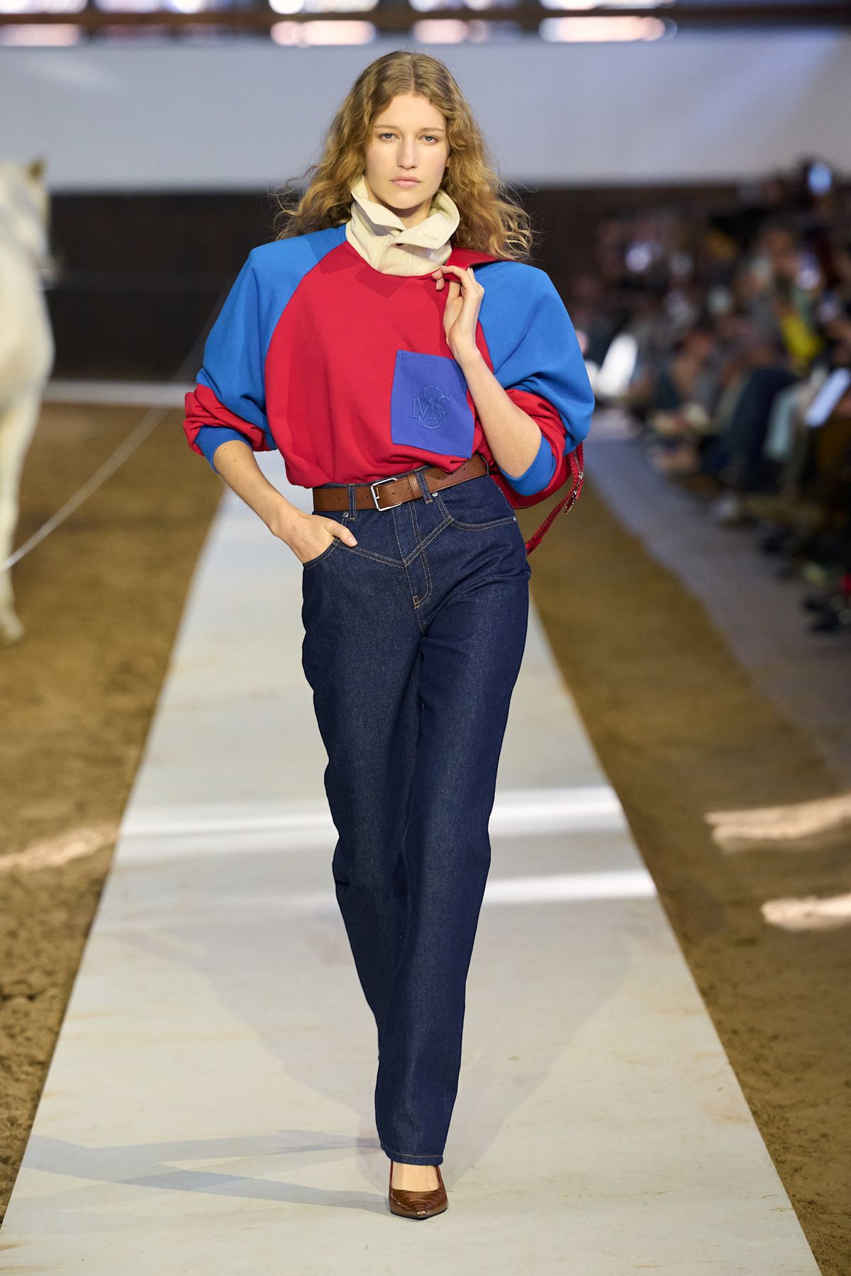 스텔라 매카트니 2026 F/W 컬렉션