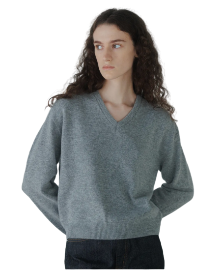 Vanilla V-neck knit