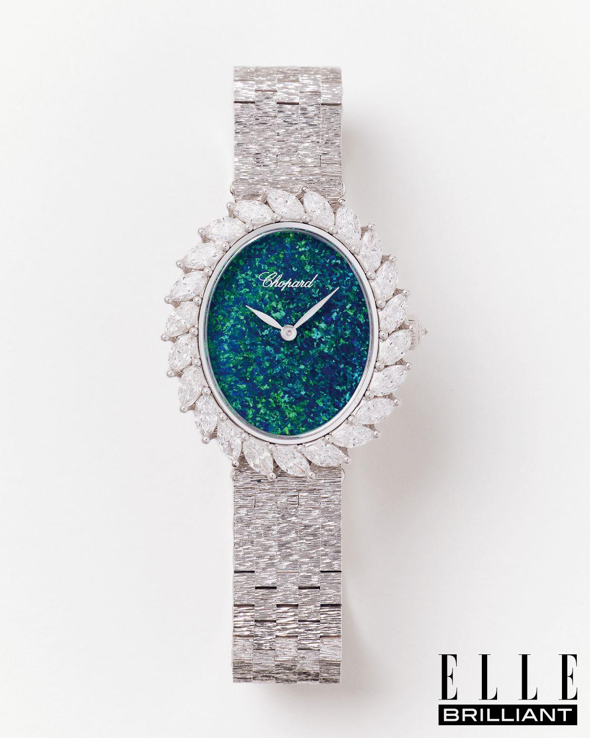 마르퀴즈 컷 다이아몬드를 세팅한 디아망트 워치는 1억7천1백69만원, Chopard.