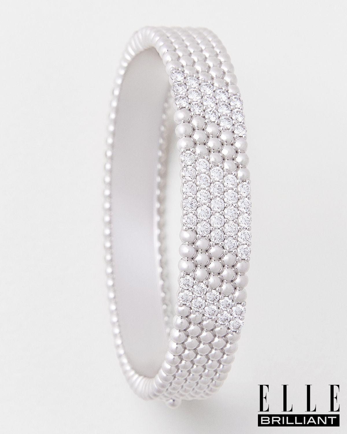 뻬를리 다이아몬드 브레이슬릿은 6천만원, Van Cleef & Arpels.