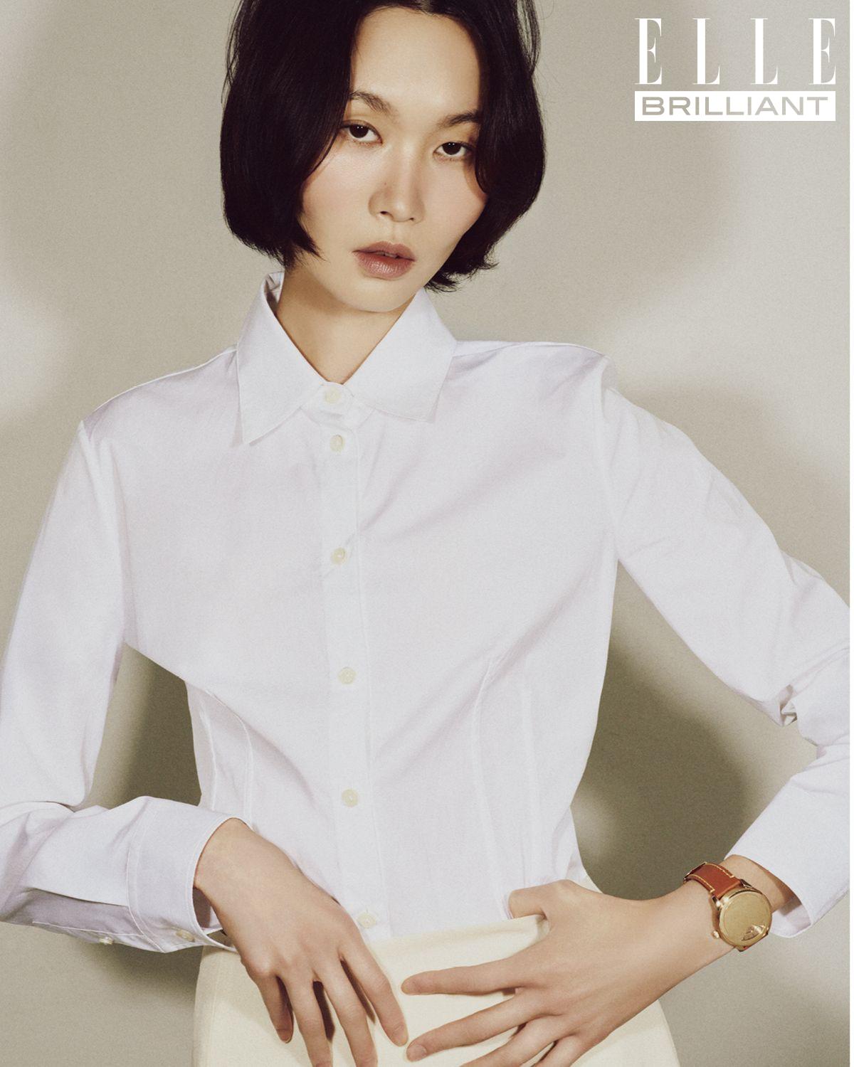 셔츠와 스커트는 가격 미정, 모두 Jil Sander.