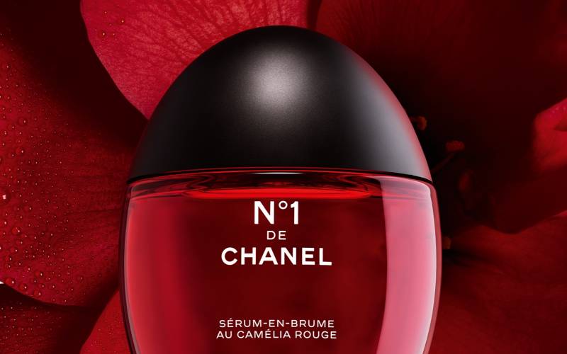 어디서든 간편하게 챙길 수 있는 요즘 미스트! 샤넬의 'N°1 DE CHANEL