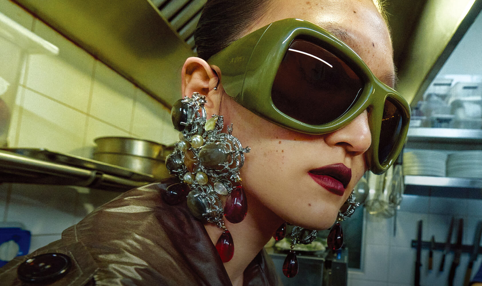 최신 패션 트렌드로 밀라노를 놀래킨 그녀를 아시나요