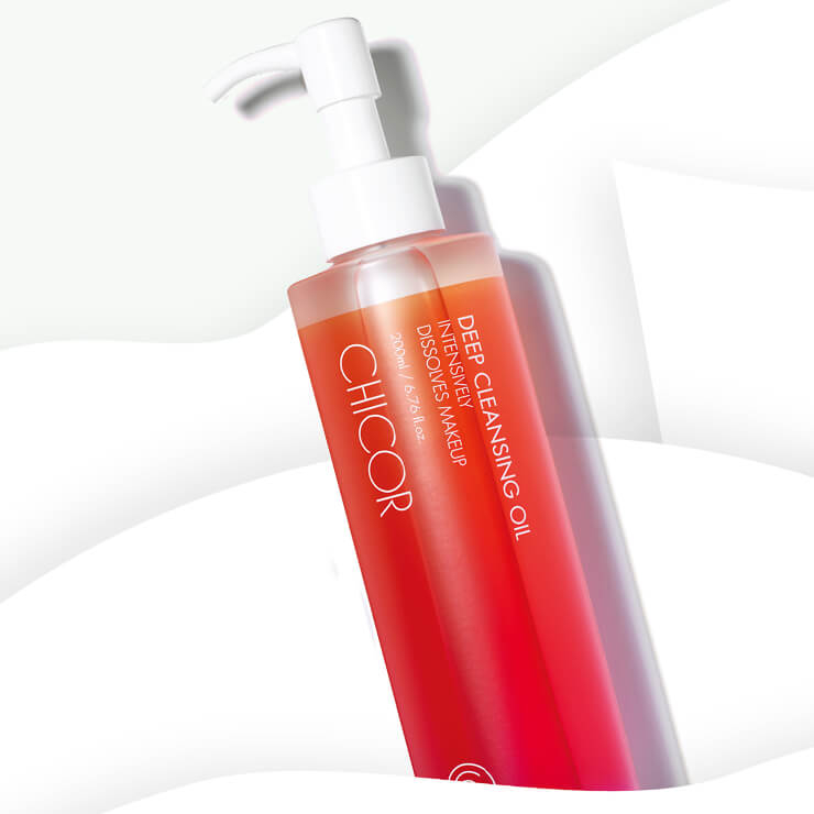 발효 허브초, 카렌듈라 등 천연 성분이 피부 노폐물을 말끔히 지워주는 고보습 데일리 클렌징 오일은 딥 클렌징 오일, 200ml 2만2천원, Chicor. 