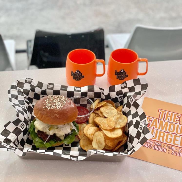 @thefamousburger