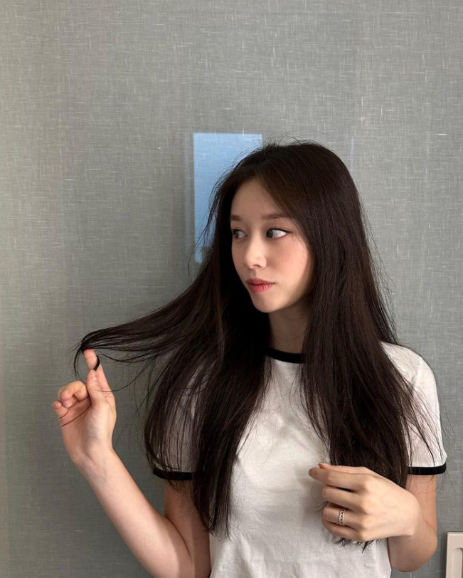 티아라 지연