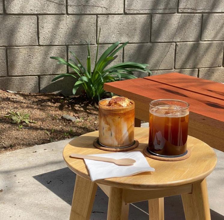 @akinyicoffee