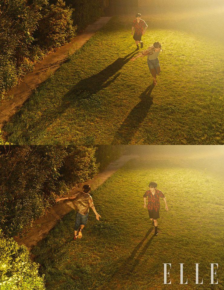 천러가 입은 셔츠와 팬츠는 모두 Wooyoungmi. 슈즈는 Paraboot by Unipair. 지성이 입은 셔츠와 팬츠, 슈즈, 팔찌, 반지는 모두 Fendi. 이너 웨어는 Zara.