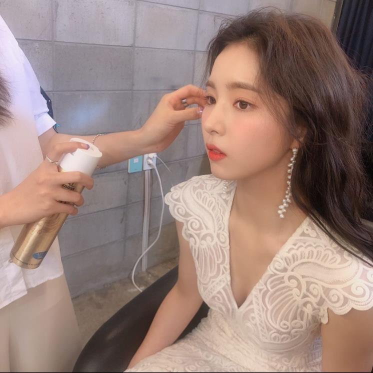 신세경