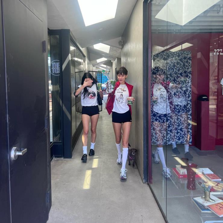 @bellahadid