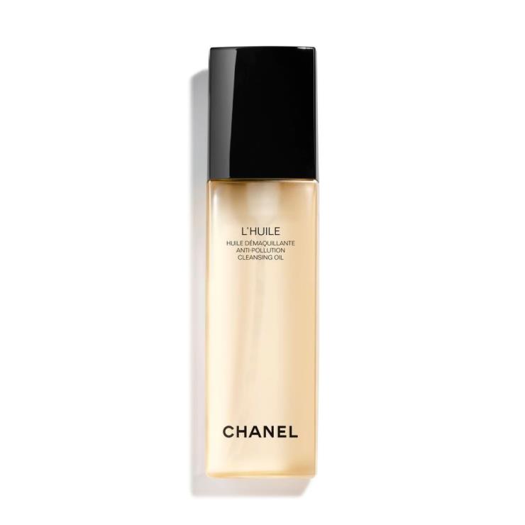 부드러운 오일이 워터프루프 메이크업까지도 효과적으로 제거하는 르 윌, 6만3천원, Chanel. 