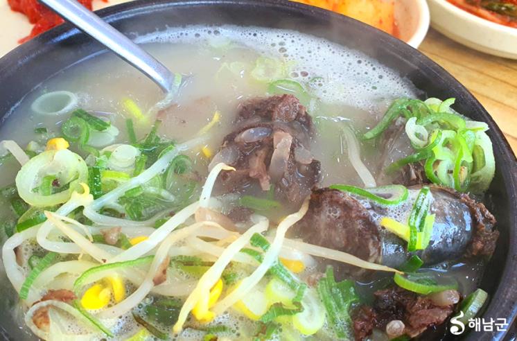 신창손순대국밥