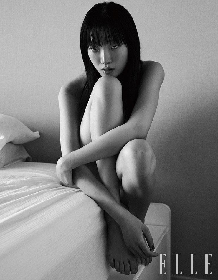 YOON SONG YI