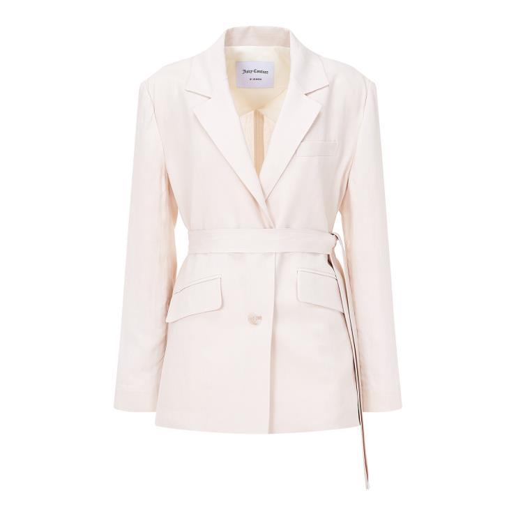 벨트로 허리를 묶어 슬림하게 연출할 수 있는 리넨 재킷은 25만9천원, Juicy Couture.
