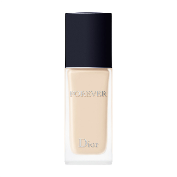 디올 포에버 파운데이션, 8만3천원대, Dior Beauty.