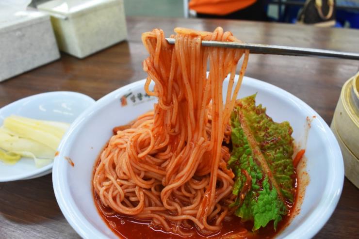망향 비빔국수 본점
