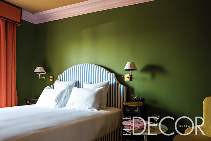 courtesy of benoit linero(Hotel Les Deux Gares)