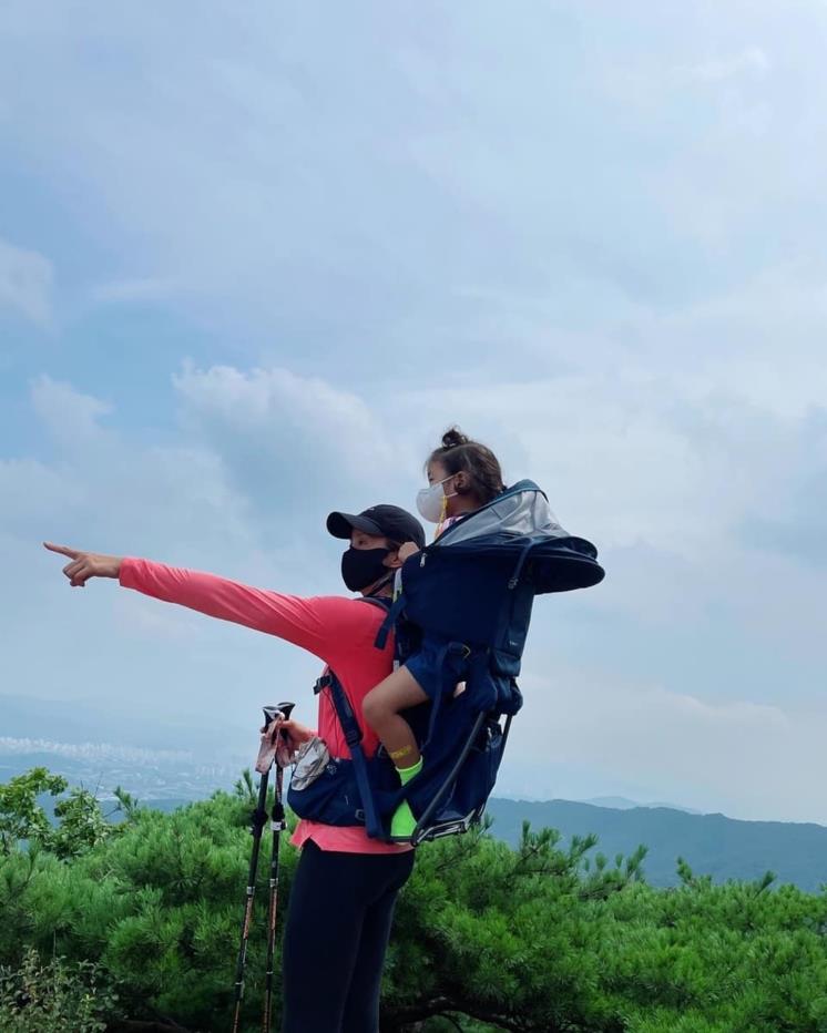 @leesiyoung38