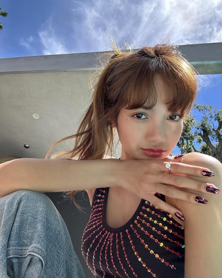 @lalalalisa_m