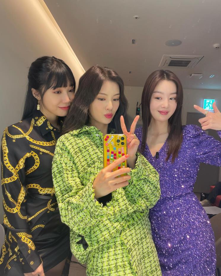 @sunbin_eyesmag