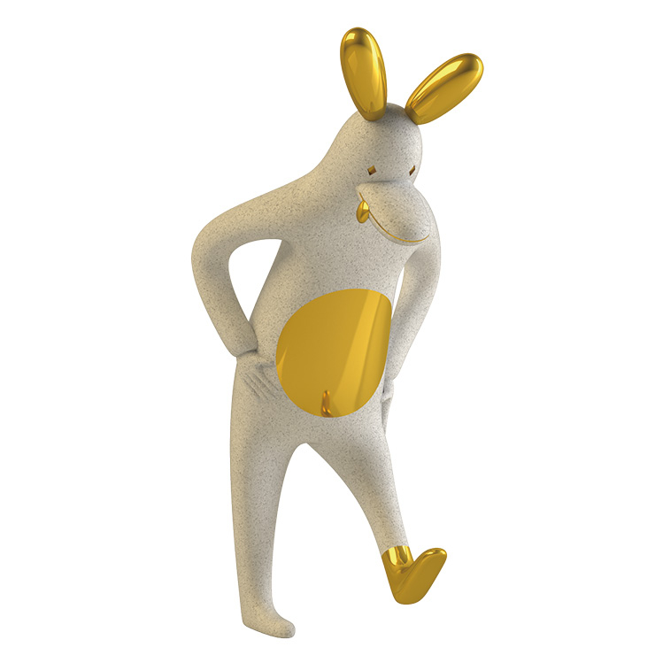 발을 내려다보고 있는 ‘Curious Morpho’ 조각상. 