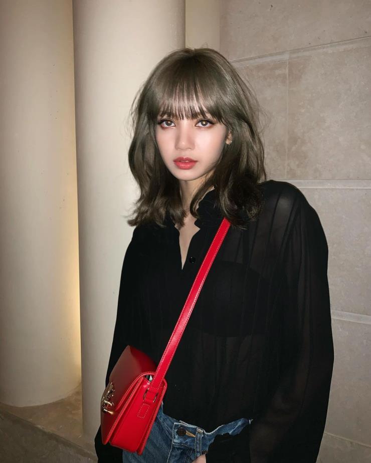 @lalalalisa_m